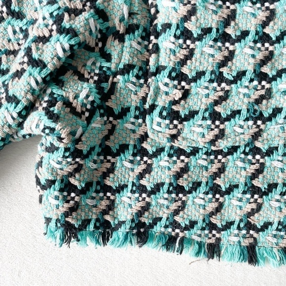 ZARA Crop Tweed Shacket - Picture 4 of 12